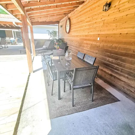 La Cigale Et La Fourmi Tatil Evi Lacanau
